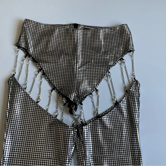 Finesse Sadie Cut-Out Metallic Silver Flare Pants Disco Chains Sz M Burning Man - Picture 6 of 13